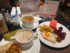 -上海银星皇冠假日酒店
