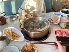 -菌子鲜汤野生菌锅