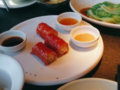 -蝴蝶里·粤菜·点心(滨江龙湖店)
