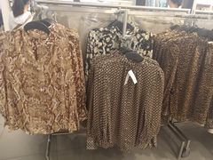 -H&M(鹏欣水游城店)