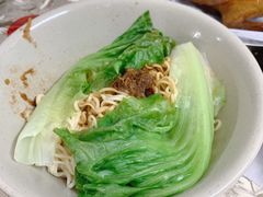 -味为先光明乳鸽(光明总店)