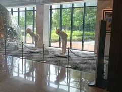 -上海虹桥西郊假日酒店