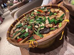 -云海肴·汽锅鸡·云南代表菜(浦江欢乐颂店)