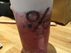 告白草莓-%百分茶(江阴万达店)
