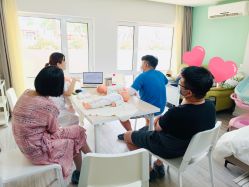 -月之旅·尊 高端月子会所(科馨别墅一店)