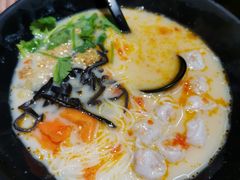 蟹籽鱼鲍米线-渔米丰·广府鱼汤米线(光明广场店)
