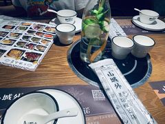 -山城外·非遗酸菜鱼(财富中心店)