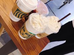 -星巴克(杭州临平银泰城B1店)
