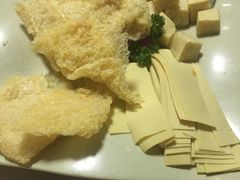 -羊家胡同·龙虾烧烤火锅(龙汇路店)