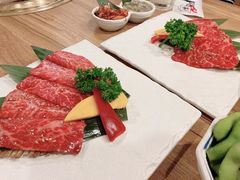 -炼火烤肉店