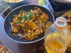 -川流不息·地道川菜·小龙虾(松东路店)