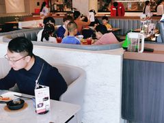 大堂-必胜客(张掖西大街店)