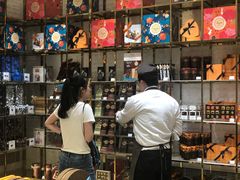 -VENCHI 闻绮(北京国贸商城店)