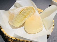 雪山奶露包-小炳胜(卓悦中心店)