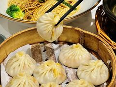 -馋三尺蟹粉小笼(人民广场店)