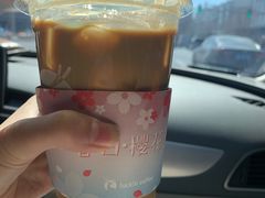 -瑞幸咖啡(凯德埃德蒙顿路店)