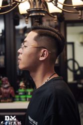 -绅仕門男士理发馆