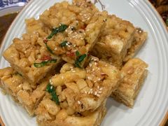 -襄平西海兴饭店