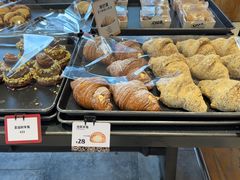 -OUR Bakery(中海环宇荟店)