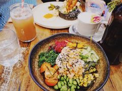 -FLOVIE FLORIST CAFE