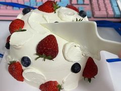 -BRIGNA百丽格娜·纯动物奶油生日蛋糕(武汉旗舰店)