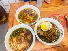 -矮子粉店1985·长沙米粉(湘春路店)