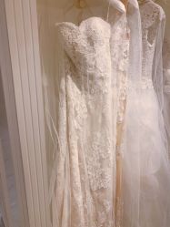 点击看大图 -GRACE KELLY婚纱与礼服(北京店)