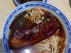 -鲁达面馆本帮风味(共康东路店)