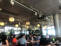 -ROAST coffee & eatery