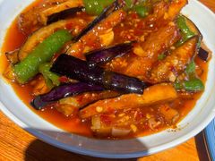 -柴窝堡22号辣子鸡·传承新疆菜