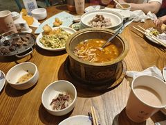 -蒙亨·手把肉·蒙古包文化主题餐厅(天恒广场店)