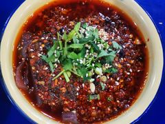 -马路边边串串香(苗栗路店)