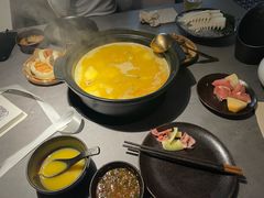 -罗勒家·养生火锅· Bistro(大望路店)