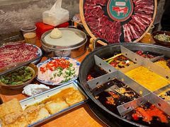 -周小明火锅(黑金冠社区店)