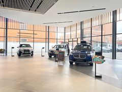 -宁波宝信宝马4S店(江北日湖店)