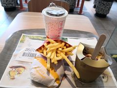 -麦当劳(龙洞店)