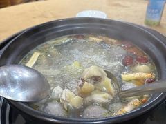 -濠轩阁特色生蚝火锅(水湾路店)