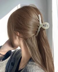 -LILI·HAIR SALON理理造型