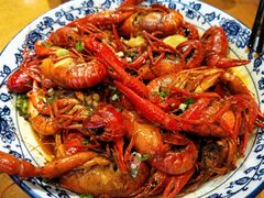 -琥珀老六龙虾(四里河店)