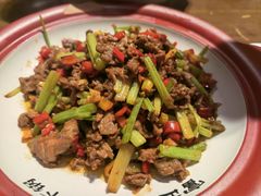 -富正毅三下锅·湘西韵味(天门山索道店)