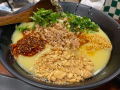 -麒麟风烤牛肉·云南烧烤小排档(丹凤街店)