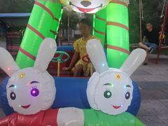-时代奥城商业广场