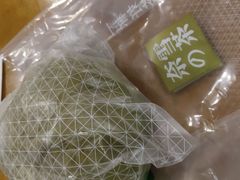 -奈雪的茶(湖滨银泰in77C区PRO店)