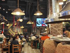 -破瓦寒窑·地摊烤羊排