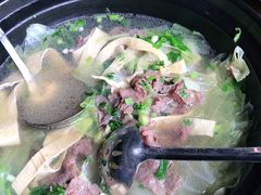 -乐山食古香跷脚牛肉