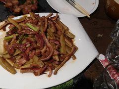 -临沂广播电视塔旋转餐厅