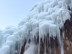 -大平台龙居瀑布旅游区