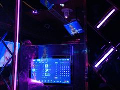 -温莎KTV(珠江路店)