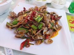 -范饭椰林川湘味海鲜·椰子鸡(三亚湾椰梦长廊店)