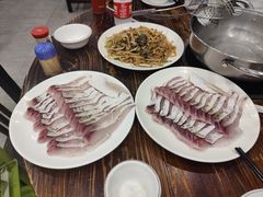 -正能量脆肉鲩火锅